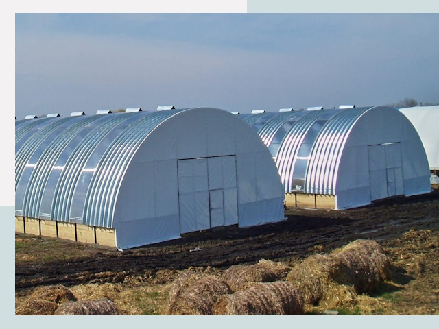 Сельскохозяйственные здания в Бузулуке