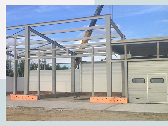 Строительство автосервисов от СтальСтрой-Бзл по цене 625 руб.